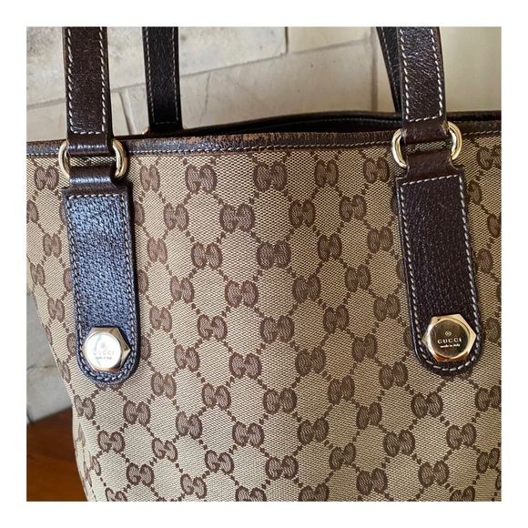 🔥SOLD🔥AUTHENTIC GUCCI SHOULDER BAG TOTE - Picture 6 of 14